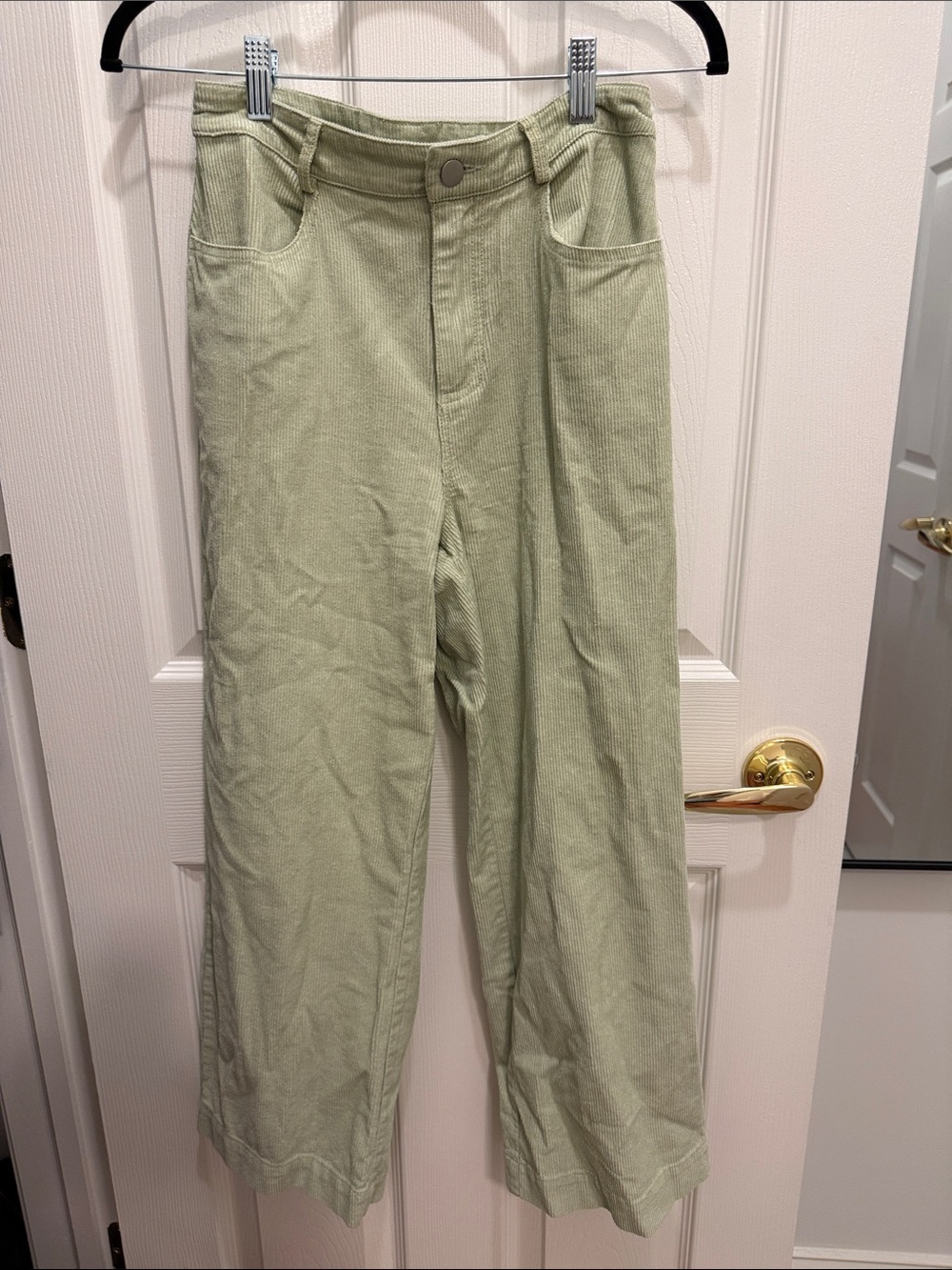 Le Lis Light Sage Wide-Leg Corduroy Pants